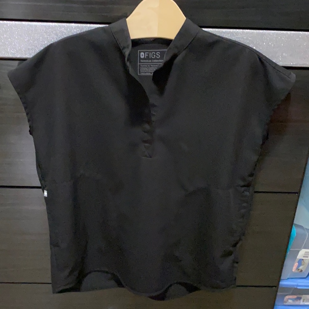 Figs Black Catalina Top